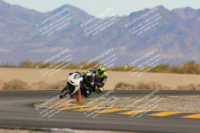 media/Dec-17-2022-SoCal Trackdays (Sat) [[224abd9271]]/Turn 15 (155pm)/